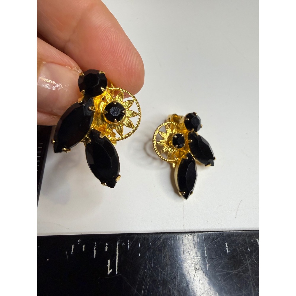 Gold Tone Black Rhinestone Filigree Floral Cluster Clip On Earrings